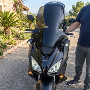 משקף מגן רוח מושחר להונדה פורזה 750 Honda Forza